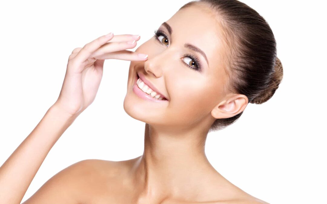¿Qué es la rinoplastia cerrada?